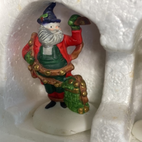 Vintage Department 56 Heritage Collection “Baker Elves” - Picture 4 of 4